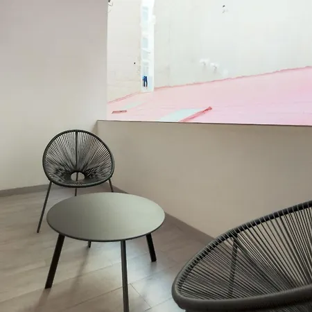 Perfectly Eliza By United Renters *