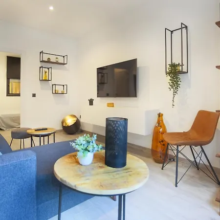 Perfectly Eliza By United Renters *