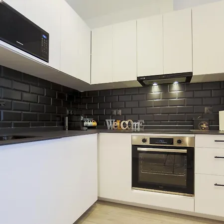 Apartment Perfectly Eliza By United Renters *